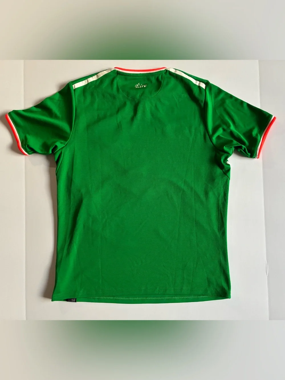 New Balance Kids Ireland Green Soccer Jersey with White & Red Accents Large Size